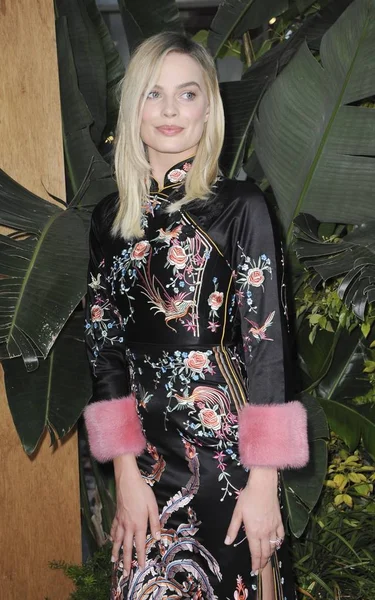 Margot Robbie Gucci Kleid Bei Der Ankunft Zur Legende Der — Stockfoto