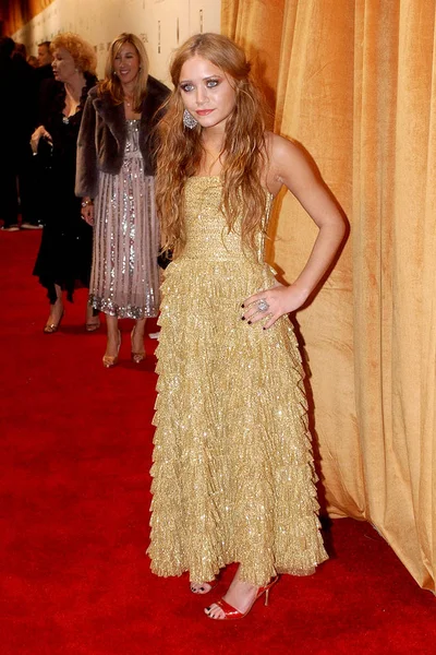 Mary Kate Olsen Weinstein Company Golden Globe Party Için Gelenler — Stok fotoğraf