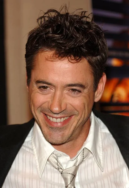 Robert Downey Przy Przyjazdów Skanera Darkly Przesiewowych Przez Towarzystwo Filmowe — Zdjęcie stockowe