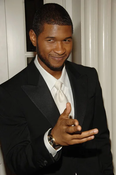 Usher Bij Aankomsten Voor Chicago Welcome Broadway Partij Voor Usher — Stockfoto