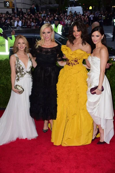 Kylie Minogue Keren Craig Katie Holmes Georgina Chapman Arrivals Charles — Foto de Stock