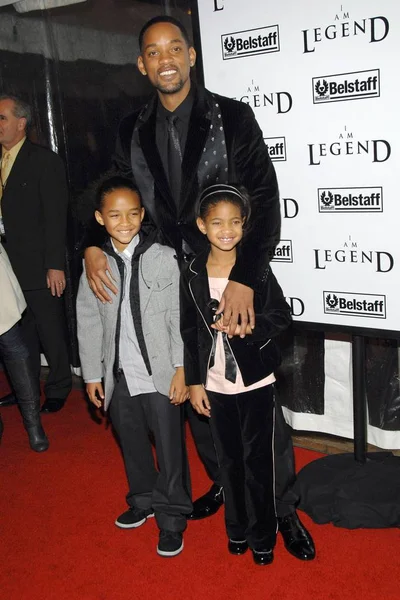 Smith Jayden Smith Willow Smith Arrivals Legend Premiere Wamu Theatre — Fotografia de Stock