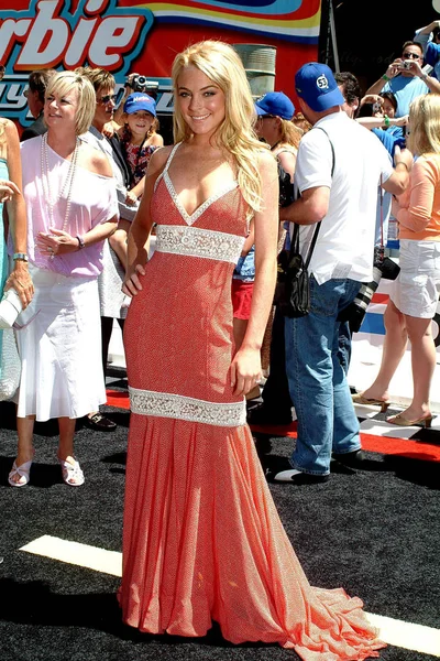 Lindsay Lohan Chegadas Para Herbie Fully Loaded World Premiere Capitan — Fotografia de Stock