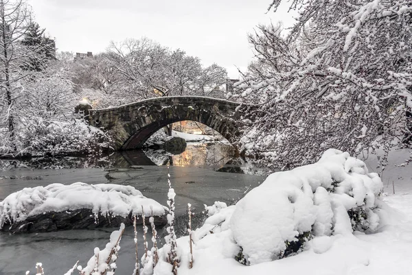 Gapstow Bridge Ist Eine Der Ikonen Des Central Parks Manhattan — Stockfoto