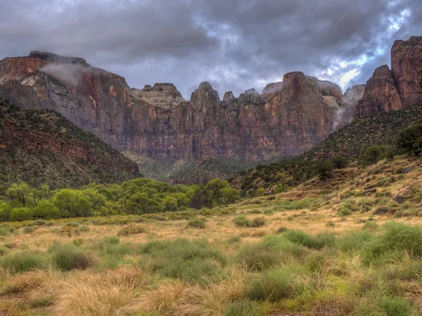 Zion National Park Parque Nacional Americano Localizado Sudoeste Utah Perto — Fotografia de Stock