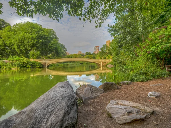 Τόξο Γέφυρα Στην Πόλη Της Νέας Υόρκης Central Park Του — Φωτογραφία Αρχείου