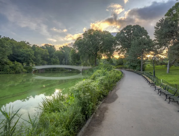 New York City Central Park Manhattan Yay Köprüsü — Stok fotoğraf