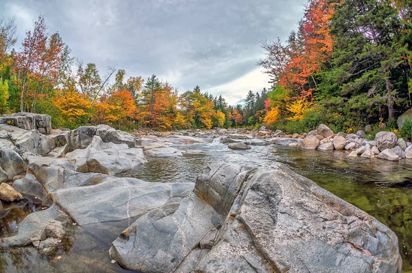 Autunno Fiume Swift Nel New Hampshire — Foto Stock