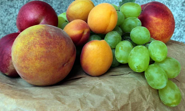 Some bio fresh fruit — Stock Photo, Image