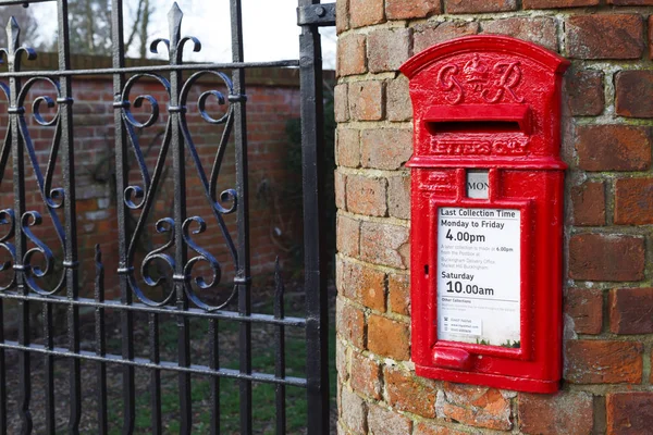 Buckingham Januar 2016 Ein Traditioneller Britischer Postkasten Wird Eine Wand — Stockfoto