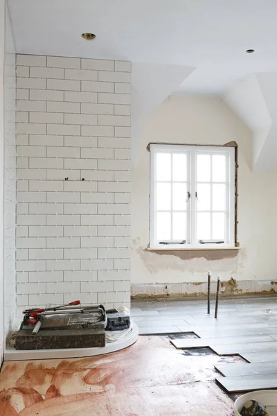 Cuarto Baño Con Ducha Azulejos Antes Una Remodelación — Foto de Stock