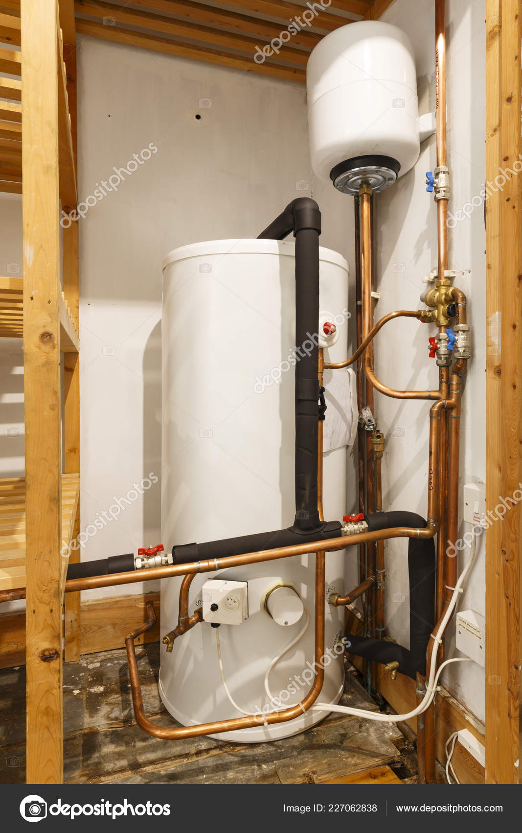 Expansion Vessel Vaillant Boiler With Tank Unvented Cylinder Hot