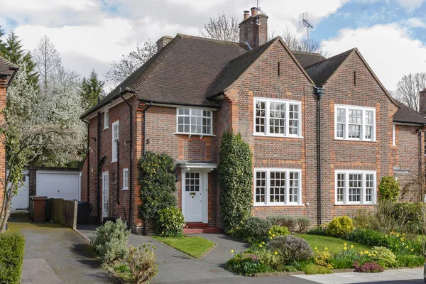 Casa adosada en Pinner — Foto de Stock