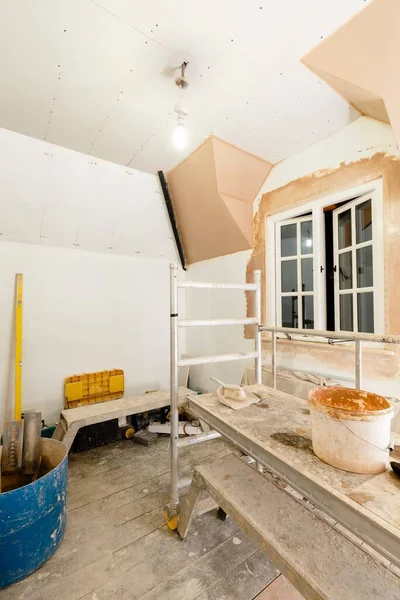 Instalación Placas Yeso Renovación Interior Del Hogar Con Herramientas Enlucido —  Fotos de Stock