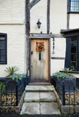 WINSLOW, İngiltere - 29 Aralık 2019. Kışın Noel 'de İngiliz Miras Evi ya da Kulübesi