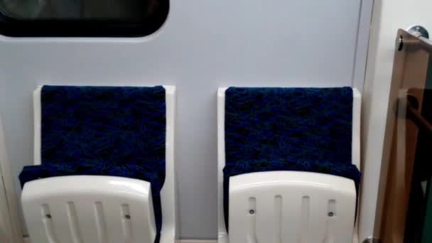 Bahn Sitz Leere Einsamkeit — Stockvideo