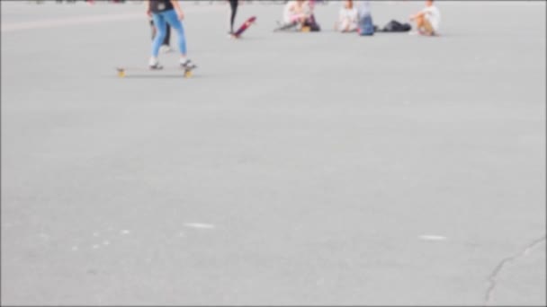 Skateboard Tricks Girl Longboar Practice — стоковое видео