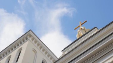 bulutlar dini gökyüzü kilise Tanrı sembol çapraz