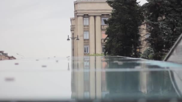 Regen Raakt Daken Druppels Atmosfeer Seizoen — Stockvideo