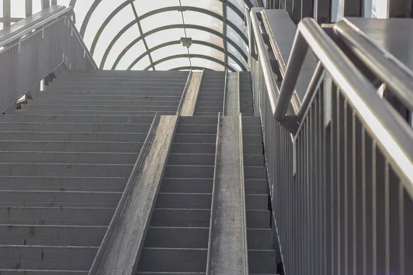 Tekerlekli sandalye merdivenleri özürlü Engelliler Asansör