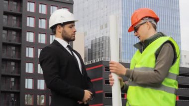 yatırımcı ve oluşturucu dans projesi başarı kar para