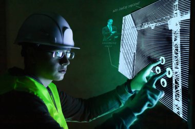 mühendis patron yeni fütüristik yönetim teknolojileri arama