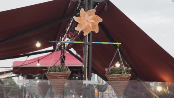 Café Escaparate Veleta Viento Giro Aire Tormenta — Vídeo de stock