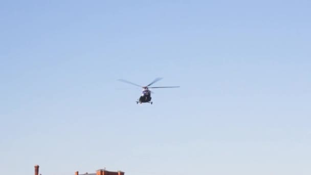 Vrtulník Přistávacích Vrtulových Dopravních Letectví — Stock video