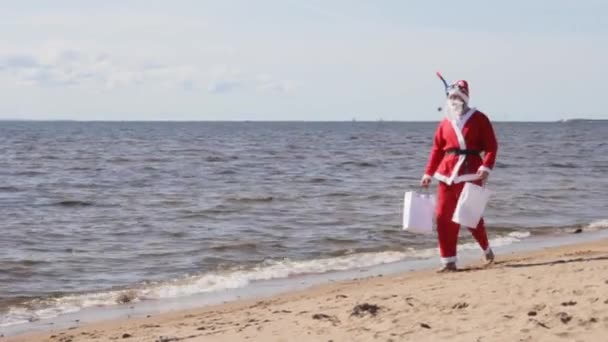 Санта Клаус Поставляется Подарками Наступает Рождество Праздник Счастливый Год — стоковое видео