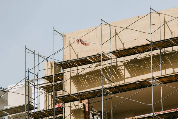 İnşaat iskelesi yenileme yenileme alanı eski mühendislik restorasyonu