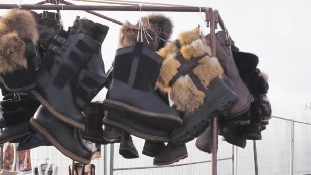 Botas Cuero Piel Cómodas Compras Otoño Invierno Moda Venta Par — Vídeo de stock