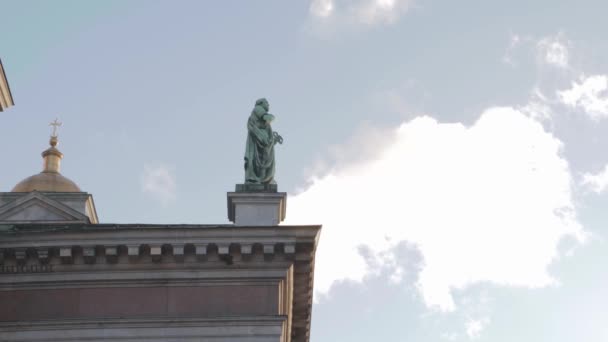 Catedral San Isaac Estatua Escultura Nubes Flotantes Europa Arquitectura — Vídeo de stock