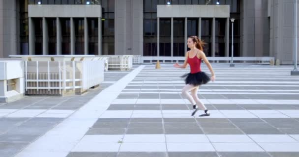 Ballet Dancer Practicing Pavement City — Stock Video