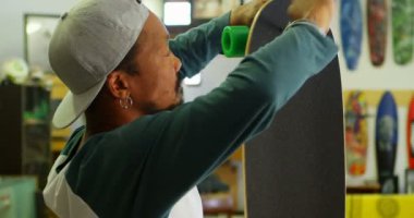 Adam kaykay yapım atölyesi 4 k