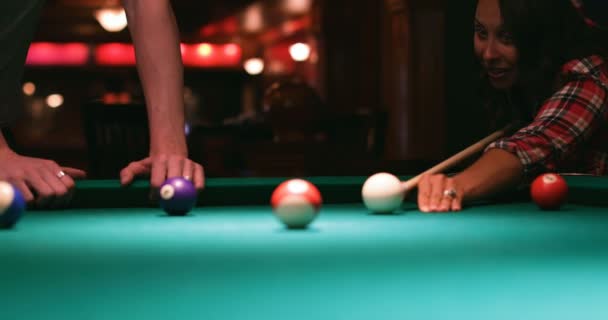 Young Couple Playing Snooker Night Club — Stock Video