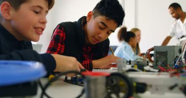 Birlikte bir proje eğitim üzerinde çocuklar 4 k Enstitüsü