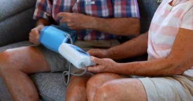 Üst düzey çift ev 4 k kan basıncı kontrol
