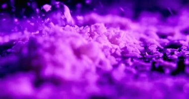 Yakın çekim yapay hareketli kar yerdeki 4k