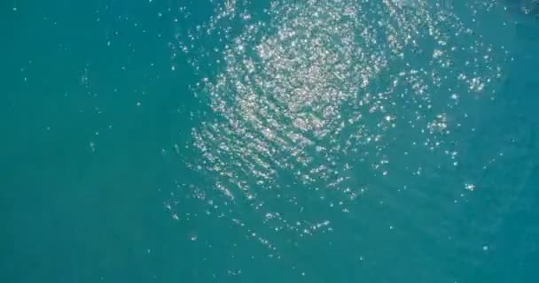 Luchtfoto Van Zee Turkoois Blauw Water — Stockvideo