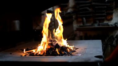 Şenlik ateşi atölye Close-up 