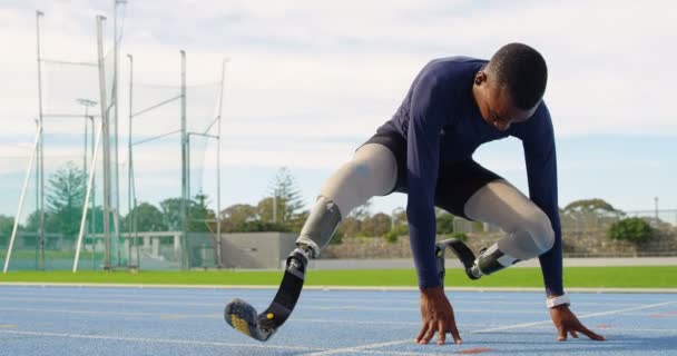 Funktionshindrade Atletisk Utövar Löparbana Idrottsanläggning — Stockvideo