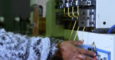 Halat sanayi 4 k yapma kadın işçisi