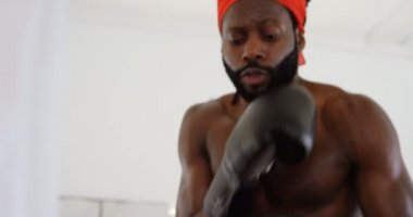 Erkek boxer boks boks ring fitness stüdyosu 4 k, pratik