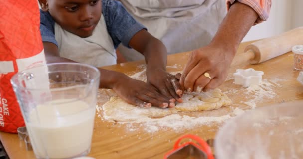 Black Father Son Baking Cookies Kitchen Home Black Father Helping — Stock Video