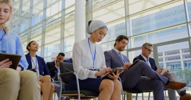 Čelní Pohled Multi Etnické Podnikání Lidí Kteří Navštěvují Obchodní Seminář — Stock video