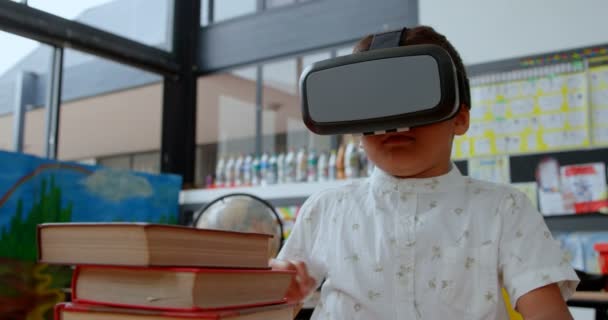 Front View Asian Schoolboy Using Virtual Reality Headset Classroom School — Stock Video