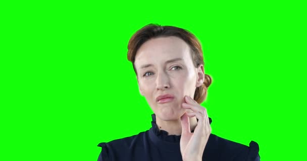Attraktive Kaukasische Frau Mit Braunen Haaren Schwarzer Bluse Zahnschmerzen Massiert — Stockvideo