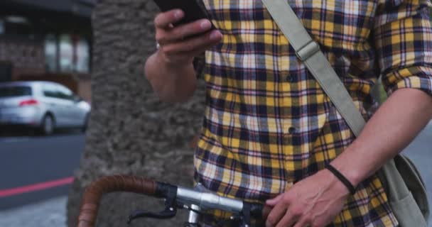 Caucasian Man Wearing Checkered Shirt Out City Streets Day Using — Stock Video