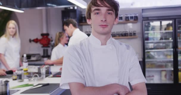 Portrait Caucasian Male Cook Working Busy Restaurant Kitchen Looking Camera — Stock Video