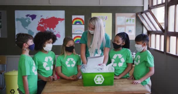 Multi Ethnic Group Kids Wearing Recycle Shirts Face Masks Recycling — Stock Video